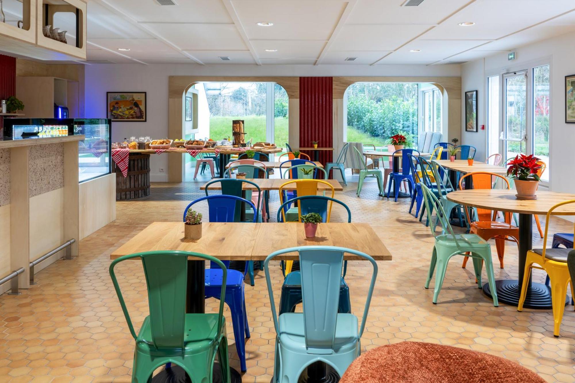 Greet Hotel Chatellerault Luaran gambar