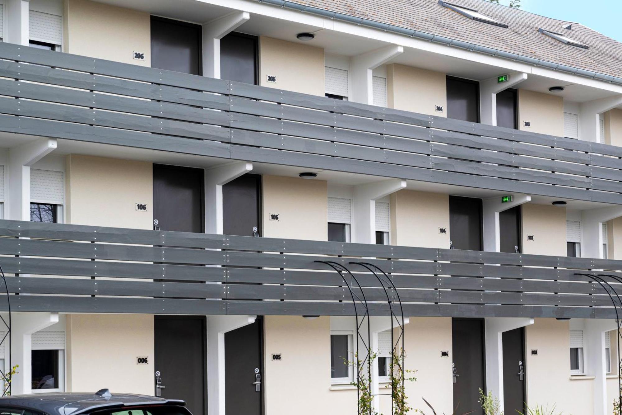 Greet Hotel Chatellerault Luaran gambar